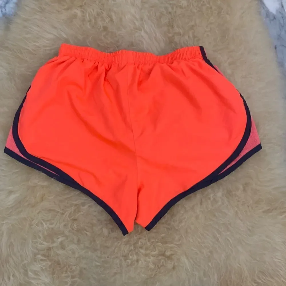 Calvin Klein athletic shorts  - Picture 2 of 3